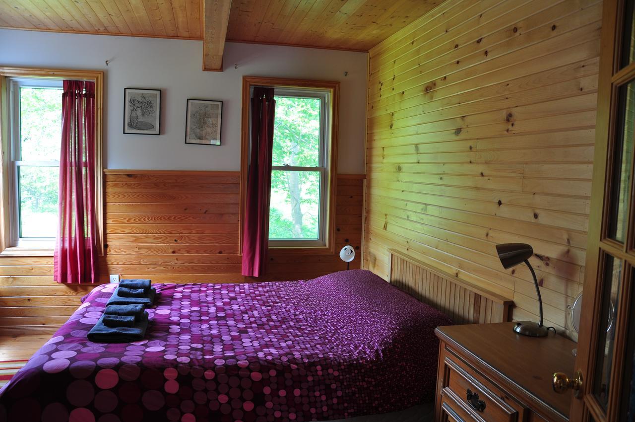 Breton Cove Farmhouse Guest House Indian Brook Eksteriør bilde