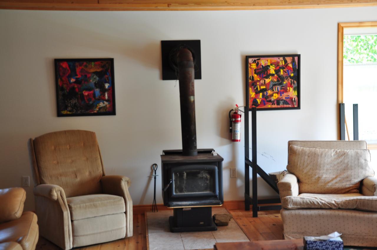 Breton Cove Farmhouse Guest House Indian Brook Eksteriør bilde